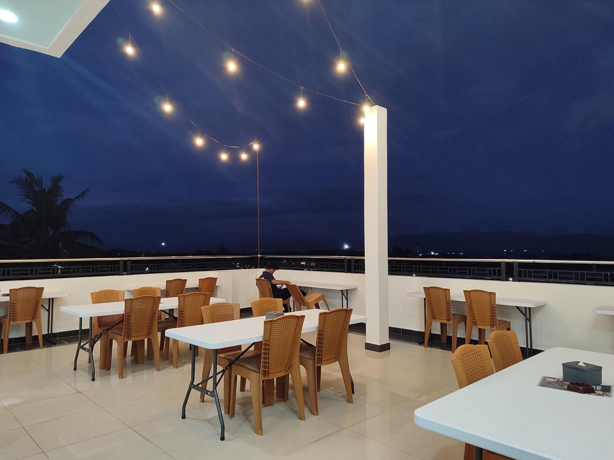 Raha Dj Hotel מראה חיצוני תמונה